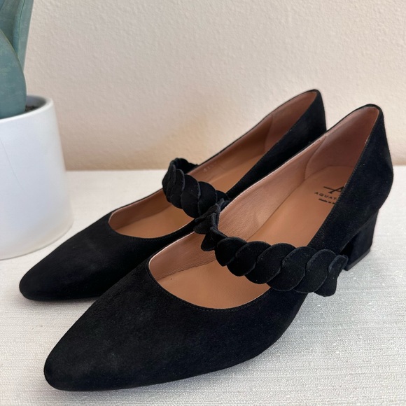 New AQUATALIA Black Suede Pointed Mary Jane Strap Pumps Women’s 7M - Picture 3 of 12